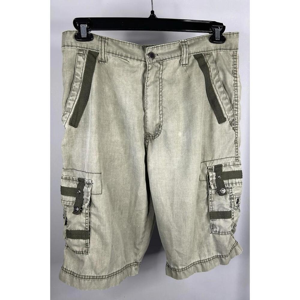 Swiss Cross Cargo Shorts Men’s Size 32x11